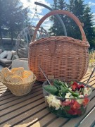 Wiklinowy kosz na zakupy ze skórzanymi dodatkami i bawełnianym wyścieleniem
